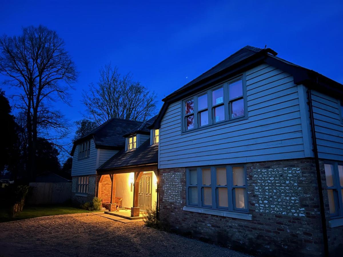 Flint House - Goodwood Events Bed & Breakfast Chichester Exterior photo