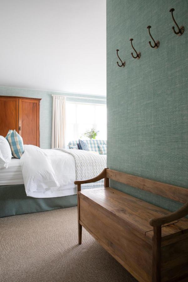 Flint House - Goodwood Events Bed & Breakfast Chichester Exterior photo